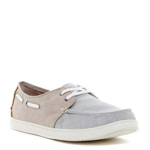 Toms mens culver boat shoe tan and blue size 8.5 NWOB